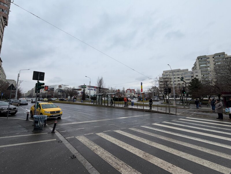 Spatiu Comercial cu Vad - Mega Mall - Sos Pantelimon